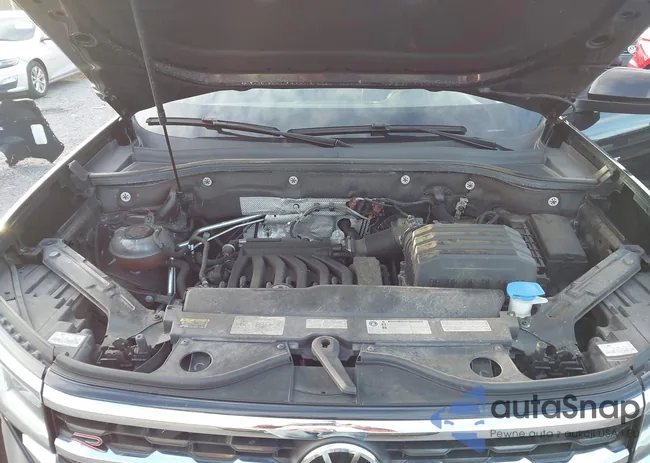 1V2RE2CA0LC215713: 43894487