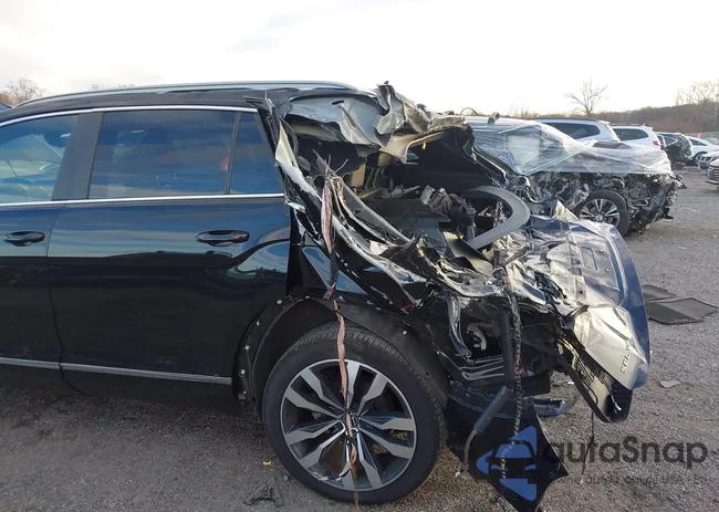 1V2RE2CA0LC215713: 43894487