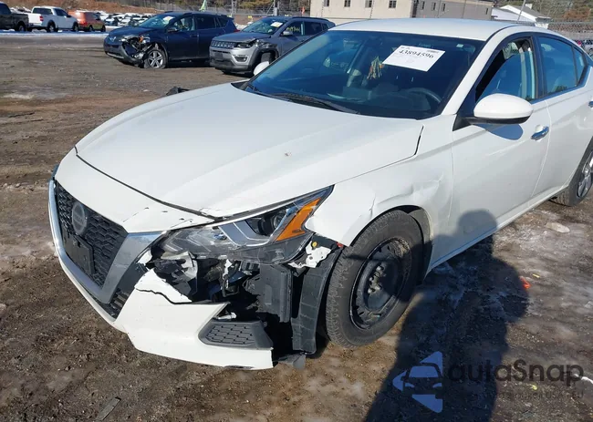 1N4BL4BV9KC251915: 43894596