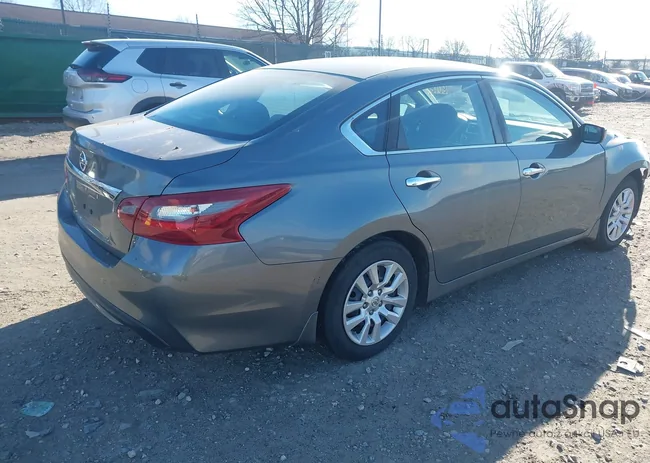 1N4AL3APXJC286311: 43894634