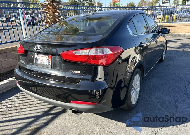 KNAFX4A85F5370077: 43894687