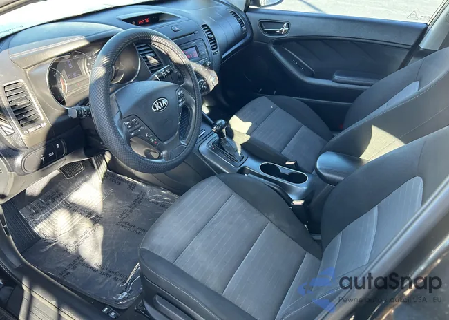 KNAFX4A85F5370077: 43894687