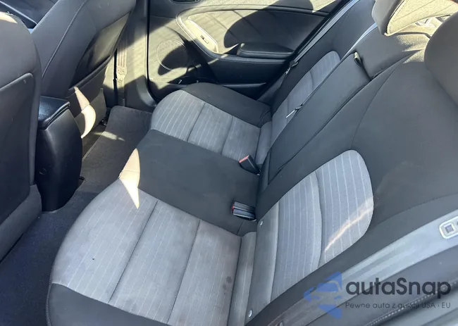 KNAFX4A85F5370077: 43894687