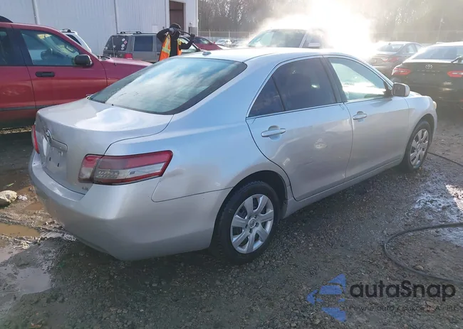 4T1BF3EKXAU057881: 43894688