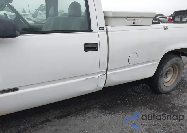 1GCEC14W3VZ256685: 43894742