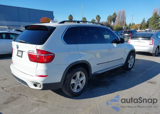 5UXZW0C51D0B90640: 43895888