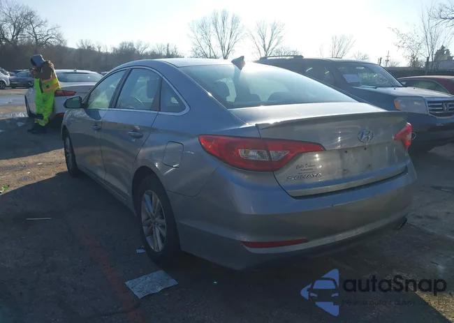 5NPE24AF9FH004988: 43895900