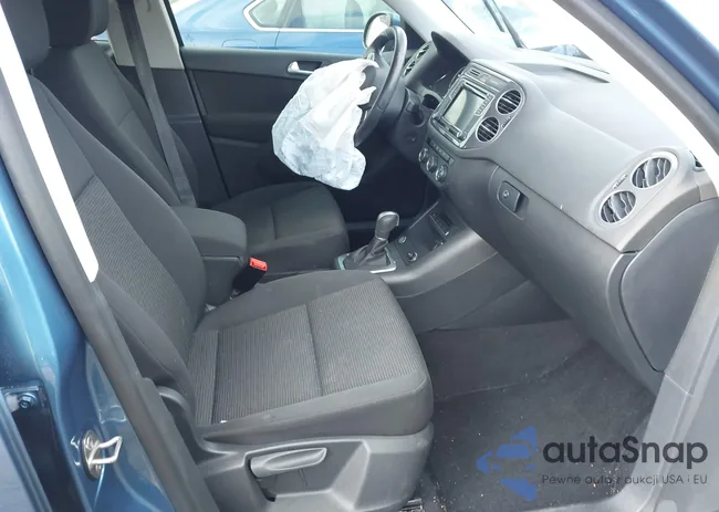 WVGAV7AX1JK005493: 43895922