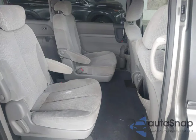 KNDMH4C31A6327559: 43895965