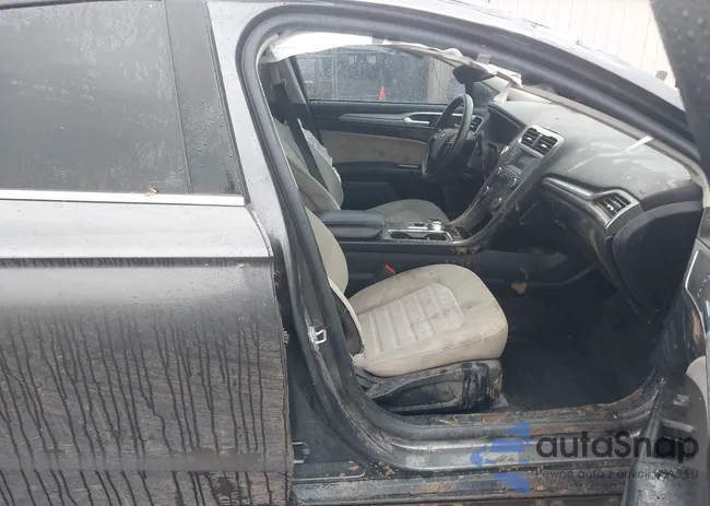 3FA6P0G79LR171378: 43896012