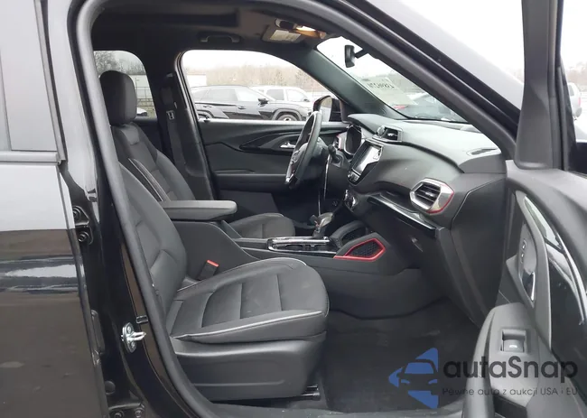 KL79MTSL2PB179271: 43896270