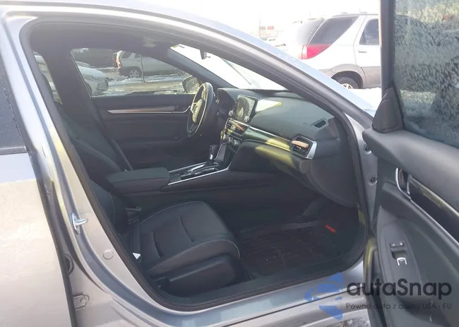 1HGCV1F30NA071093: 43896285