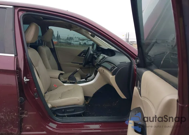 1HGCR2F85HA306663: 43896296