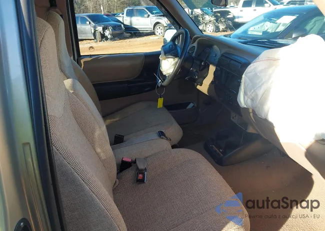 1FTZR45E12TA41781: 43896345