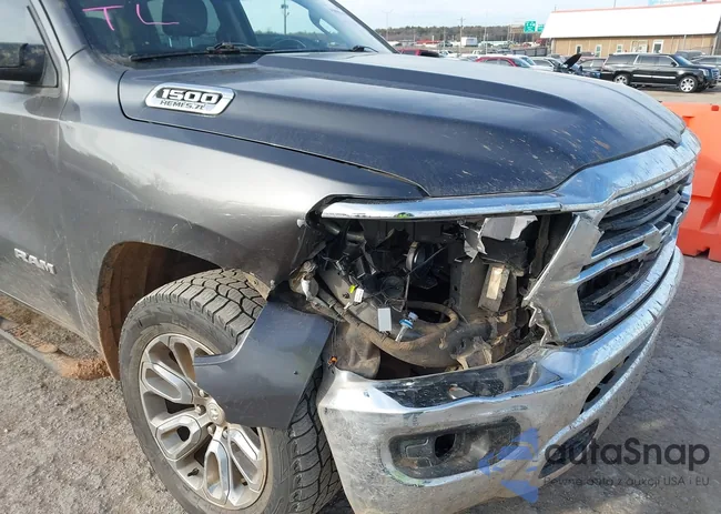 1C6SRFMT4KN578542: 43896361