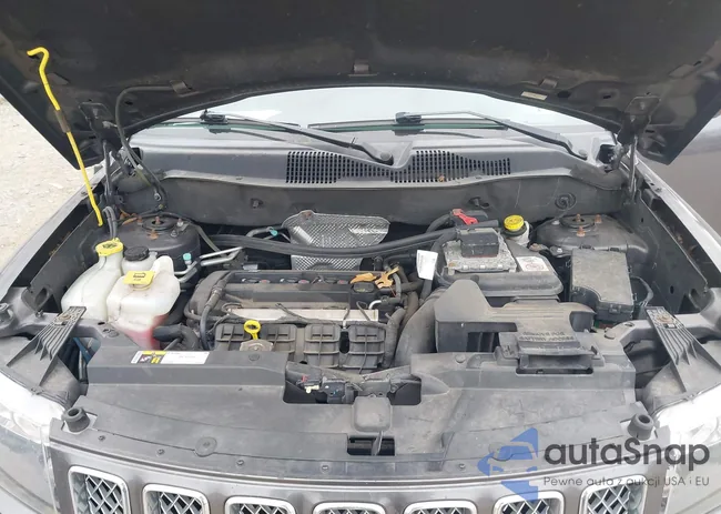 1C4NJCEA9GD744768: 43895525