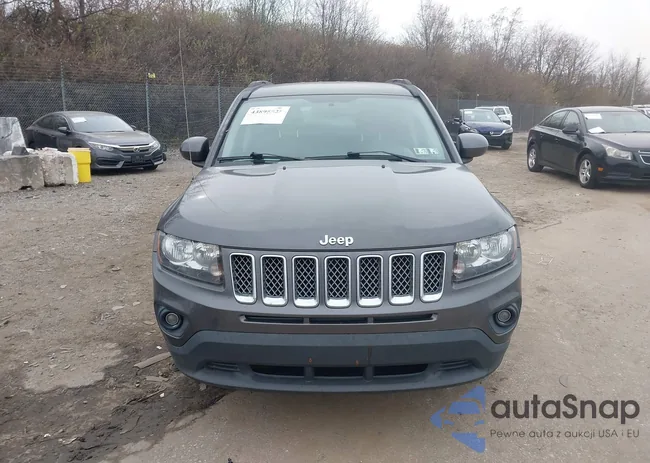 1C4NJCEA9GD744768: 43895525