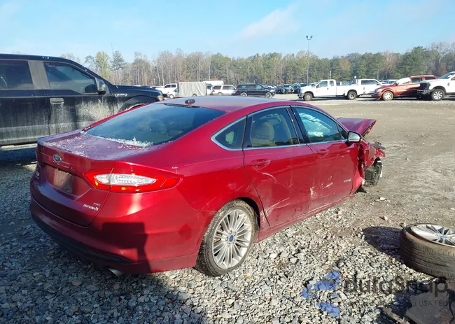 3FA6P0LU3DR351842: 43895547