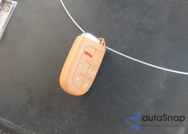 2C3CDXBG1CH212043: 43895551