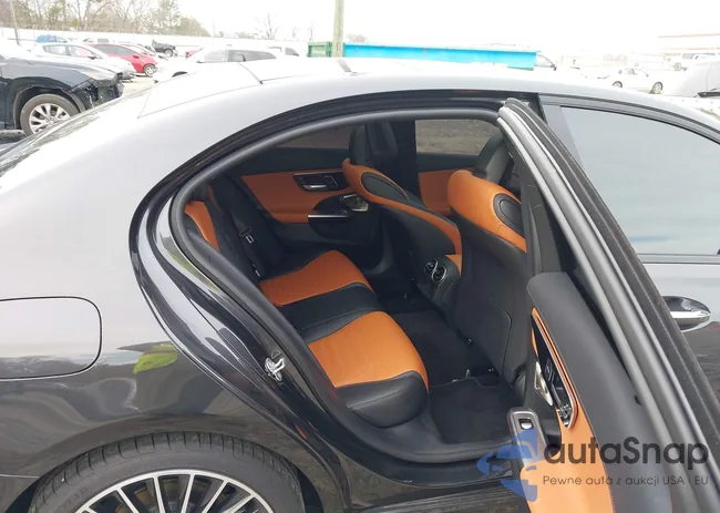 W1KAF4GB7RR201118: 43895567