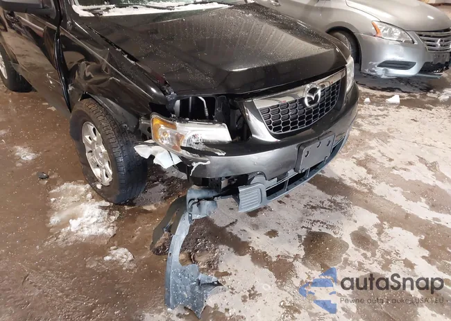 4F2CY0C75BKM06748: 43895589