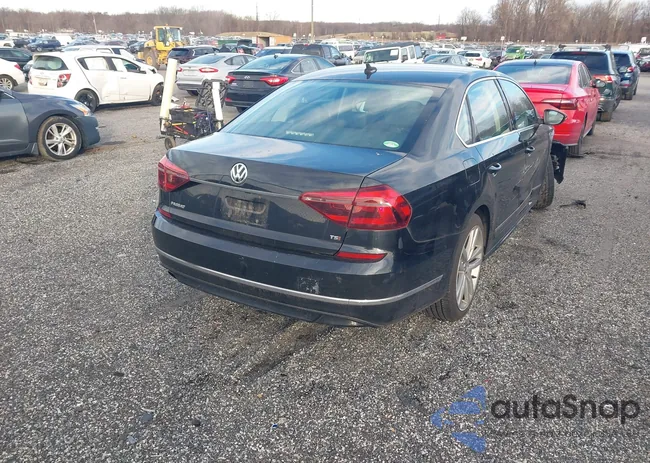 1VWDT7A38HC033751: 43895666