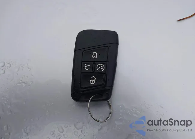 3VWE57BU2MM083169: 43895741