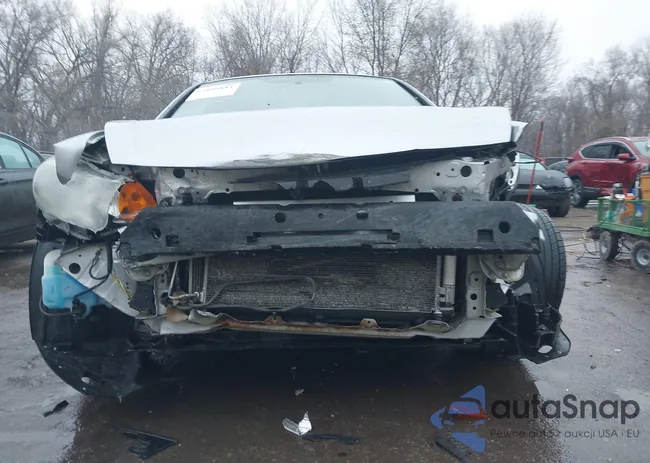 1HGCP2F4XBA126038: 43896883