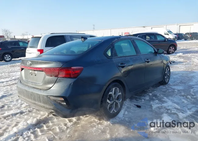 3KPF24AD7KE112723: 43896954