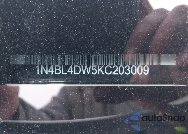 1N4BL4DW5KC203009: 43897037