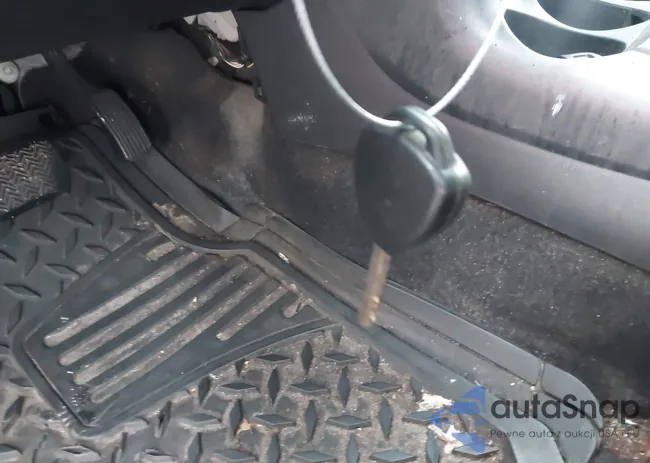 JTMBD32V086074440: 43897122