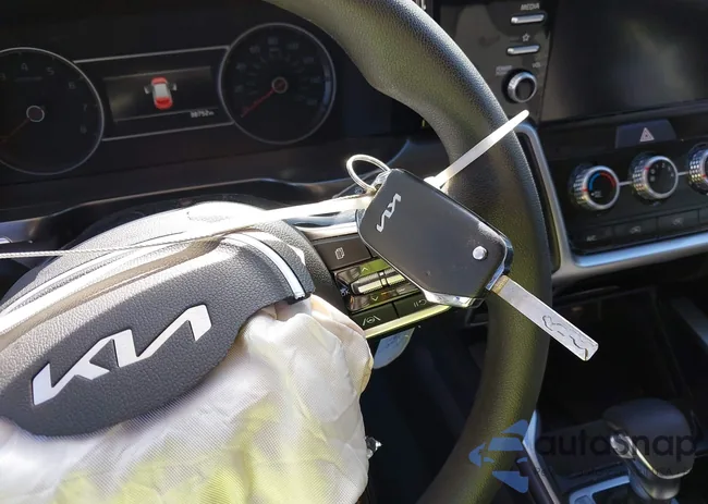 5XYRG4LC4NG140392: 43897312