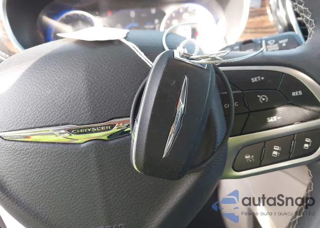 2C4RC1GGXNR176820: 43896459