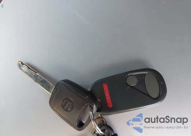 5J6YH28718L009156: 43896498