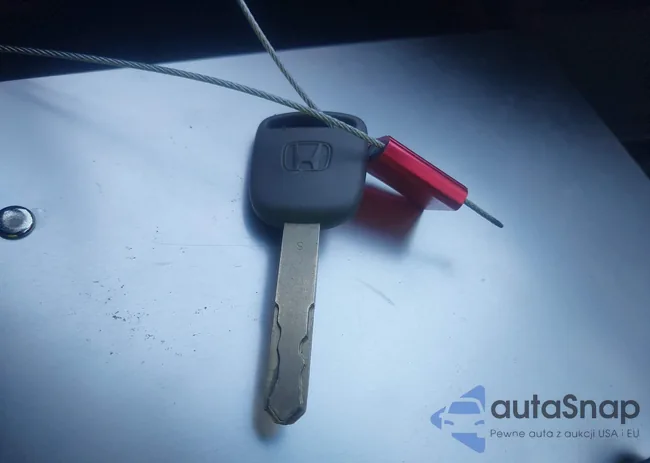 1HGCP2F8XBA082206: 43896499