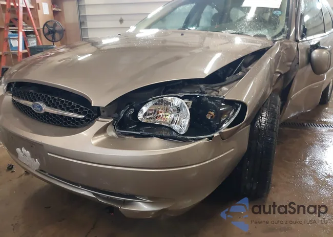 1FAFP58S32A119429: 43896569