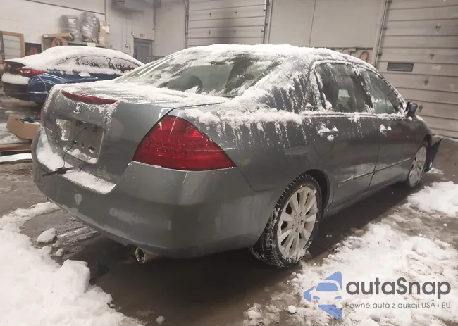 1HGCM66457A096518: 43896639