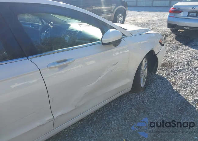 3FA6P0H79JR114089: 43896646