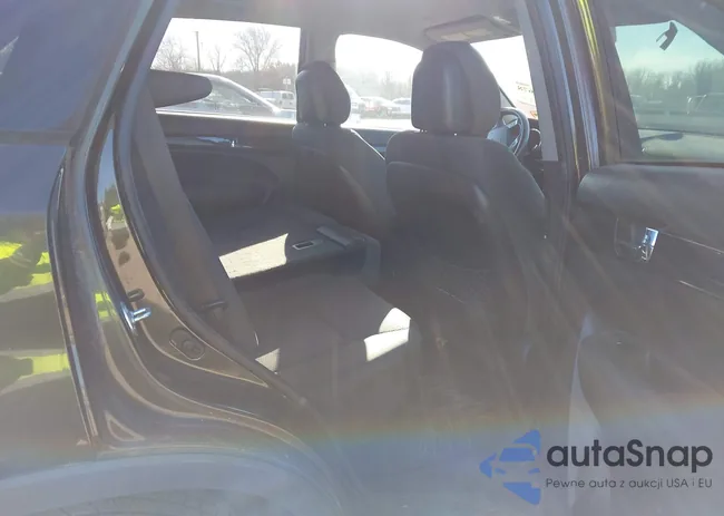 5XYKT4A29BG151844: 43896678