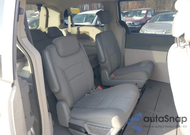 2D4RN5D16AR409395: 43896724