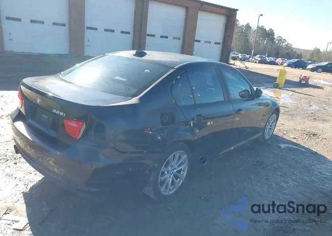 WBAPH5G55BNM79881: 43896727