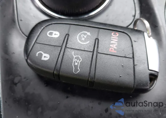 1C4SDJCT8FC245953: 43897860