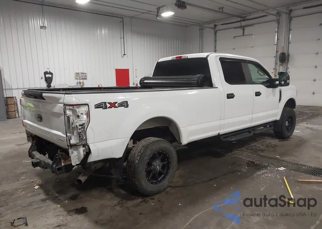 1FT7W2B64HEC15888: 43898385