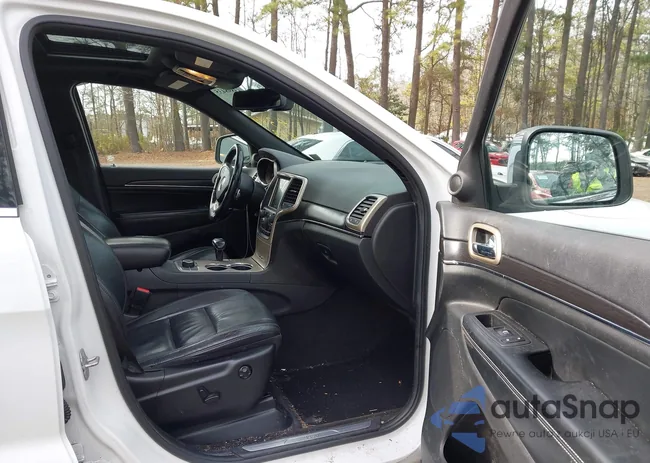 1C4RJFBG1EC407526: 43898435