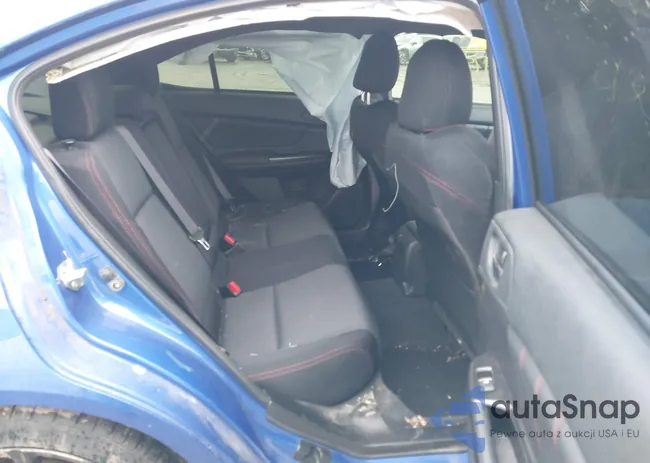 JF1VA1C65L9815776: 43897592