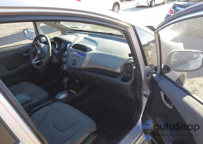 JHMGE8H30DC077662: 43897651