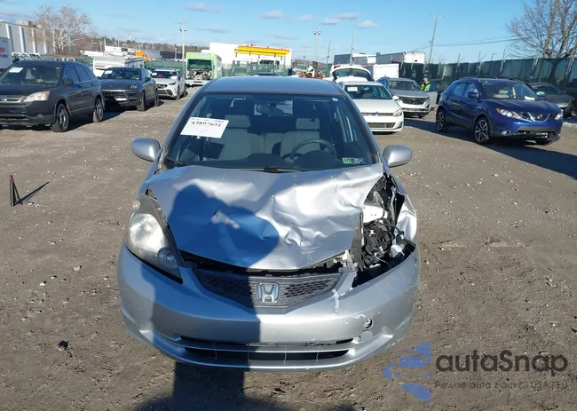 JHMGE8H30DC077662: 43897651