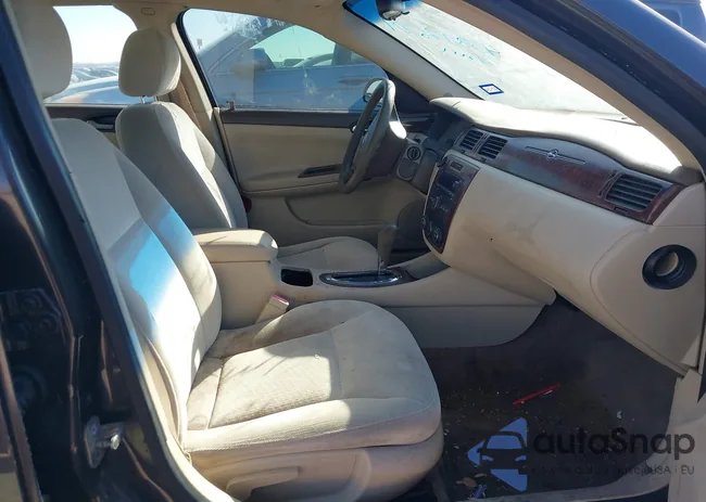 2G1WB55K289120310: 43897679