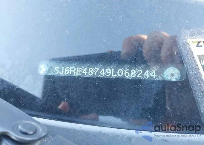 5J6RE48749L068244: 43897761