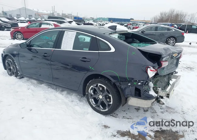 1G1ZD5ST2NF162760: 43898852